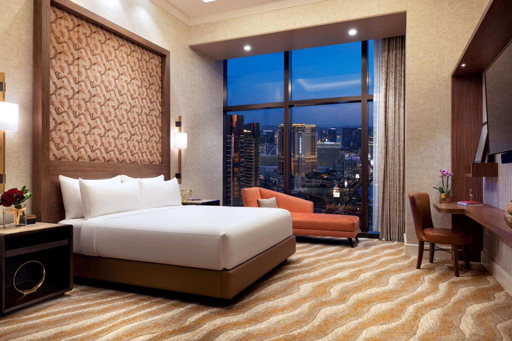 Vegas Hilton At World Resort 4*